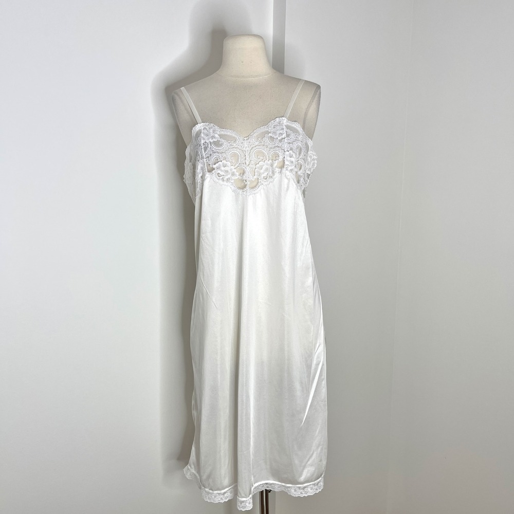 Vintage Body Lites White Satin Full Slip Floral Lace Trim Made in USA 38 Medium